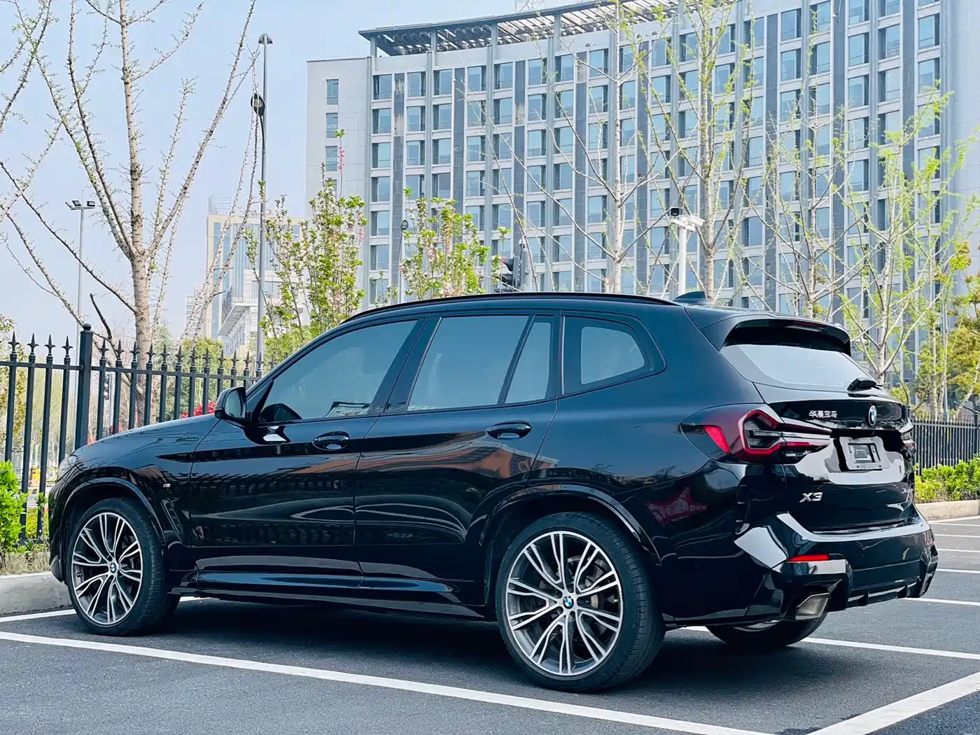BMW X3 2022 xDrive30i Premium M Night Package фото 9
