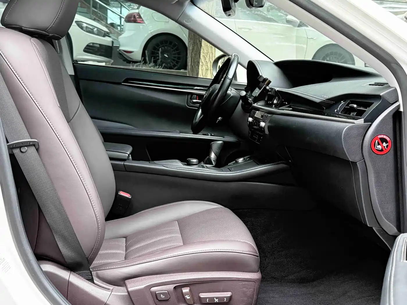 Lexus ES 2017 200 30th Anniversary Edition фото 11