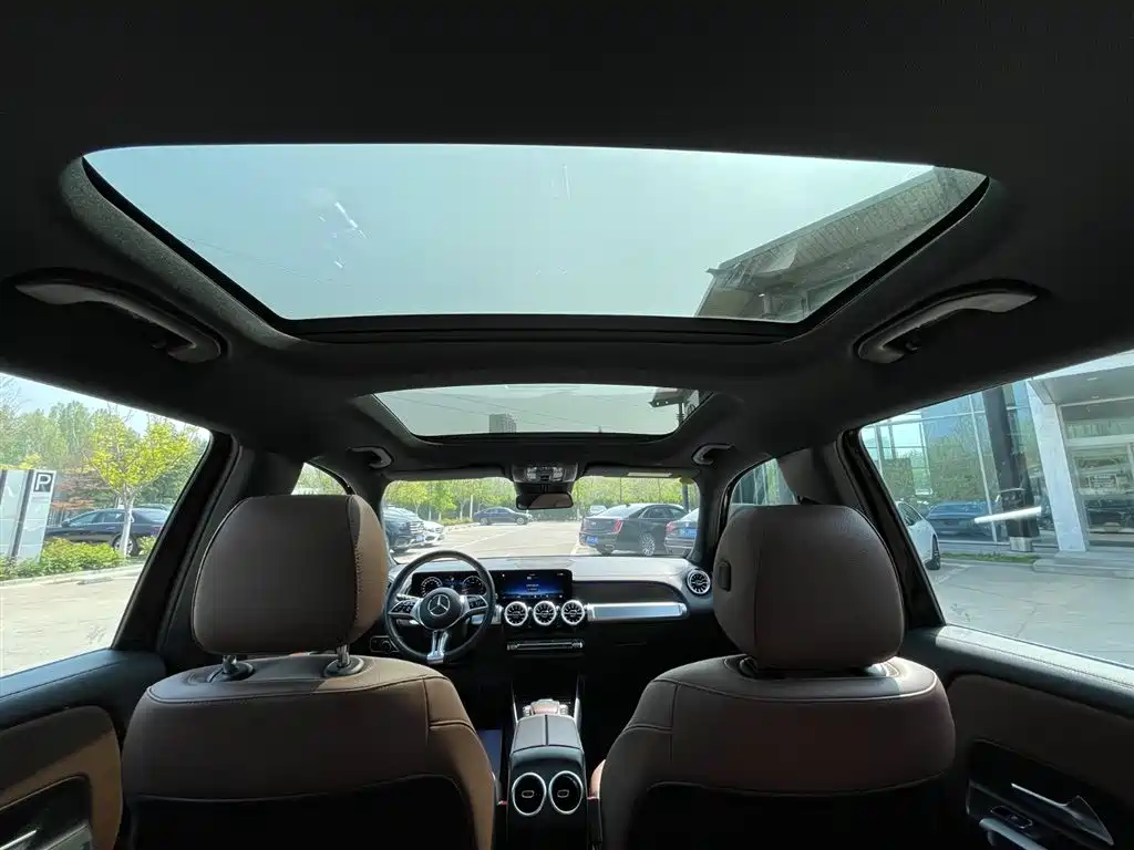 Mercedes-Benz GLB 2024 GLB 220 Fashion фото 10
