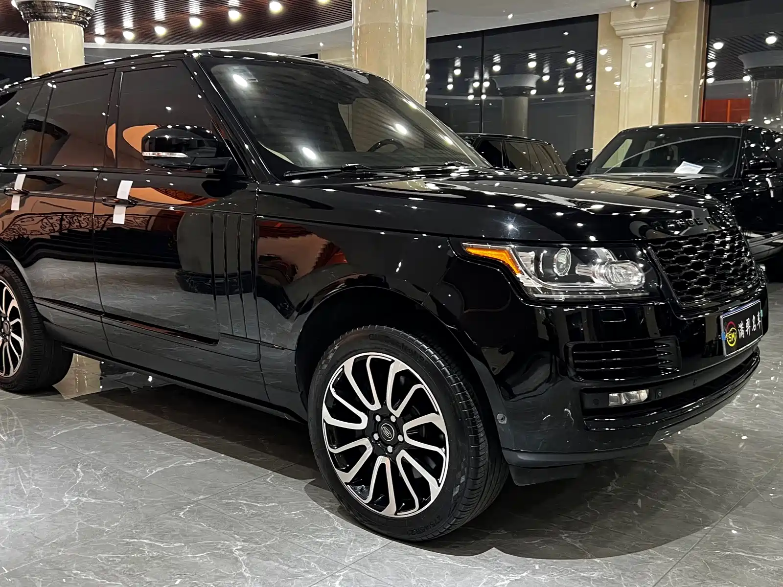 Фото 3 - Land Rover Range Rover