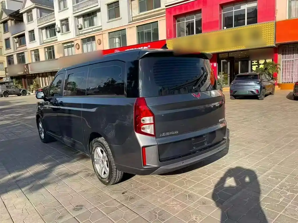 WULING AUTOMOBILE WULING JOURNEY