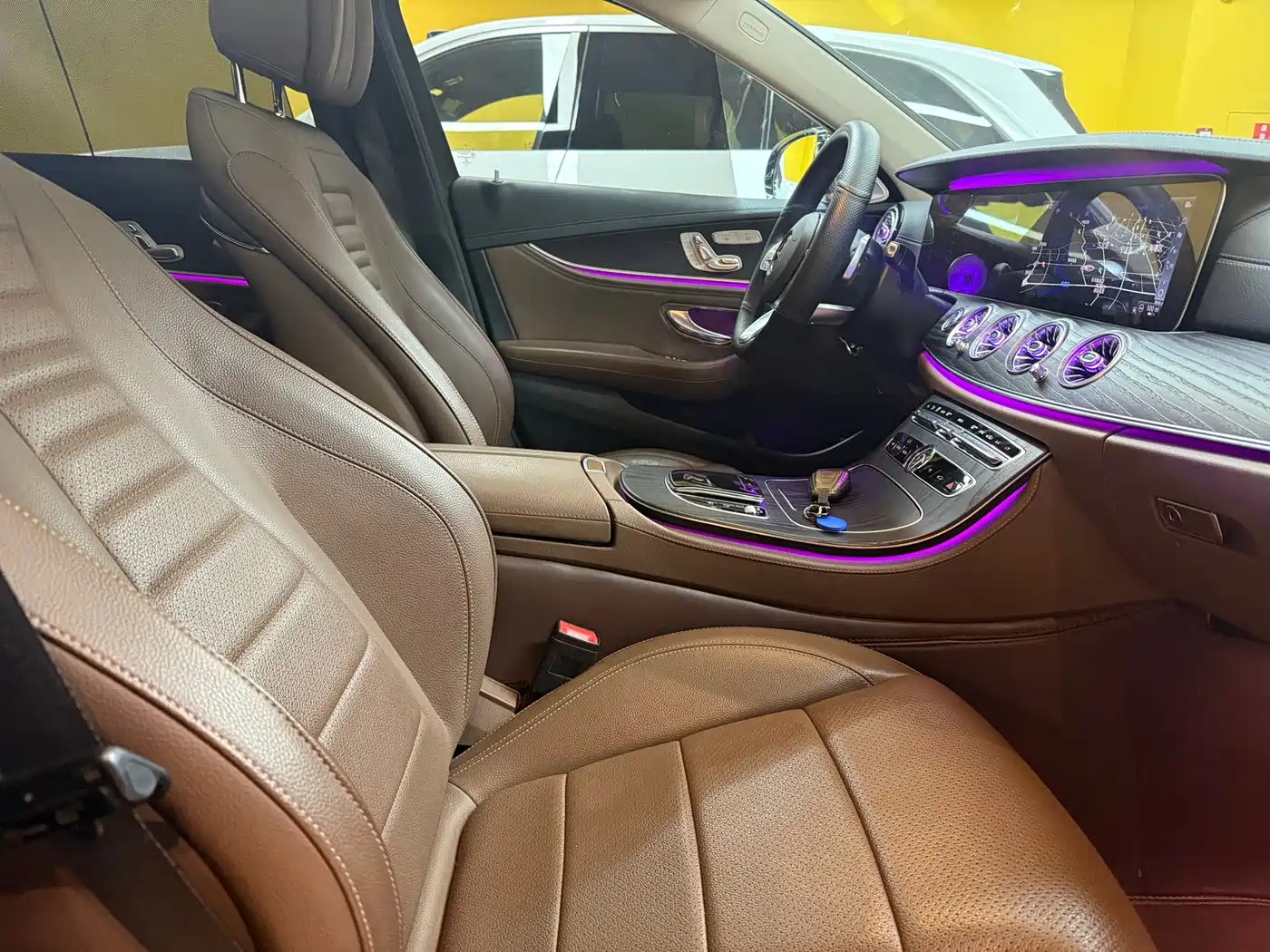 Mercedes-Benz E-Class 2020 E 300 L Luxury Model фото 4