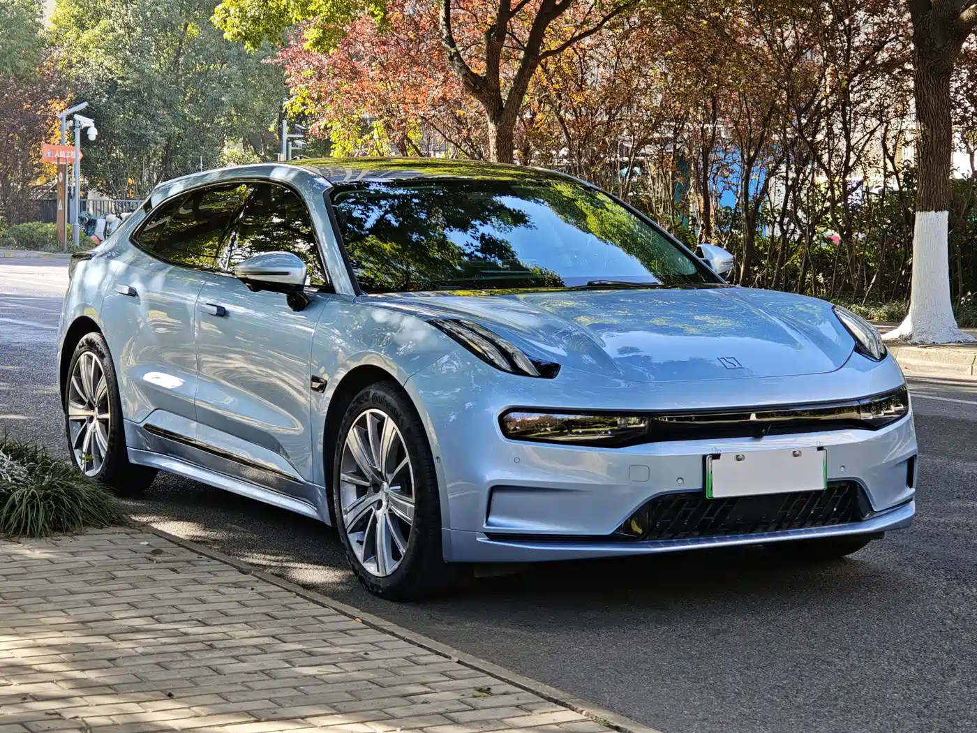 ZEEKR EXTREME KRYPTON 001