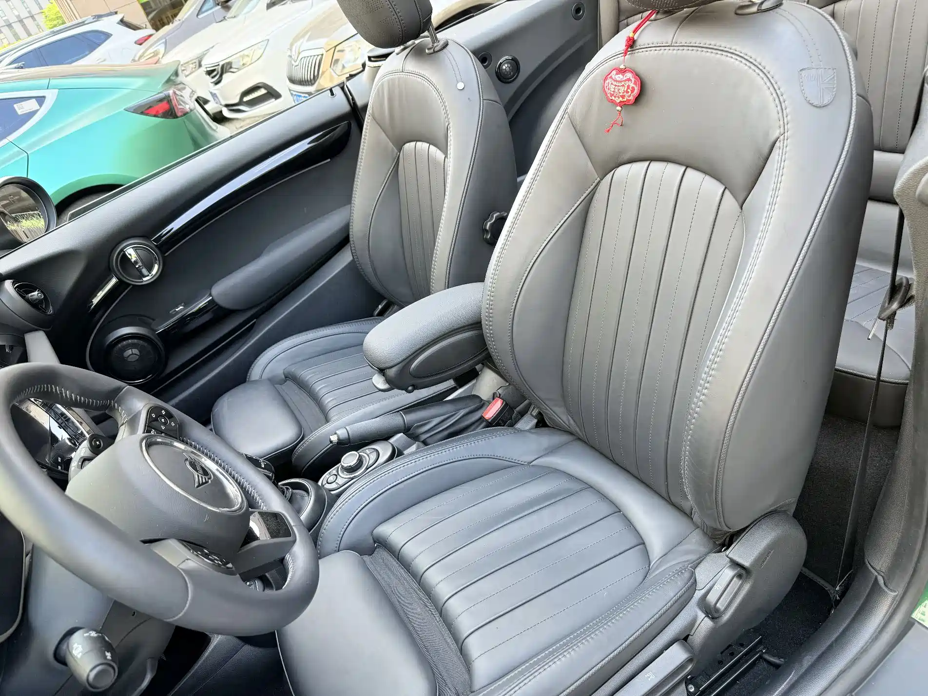 Фото 8 - MINI MINI