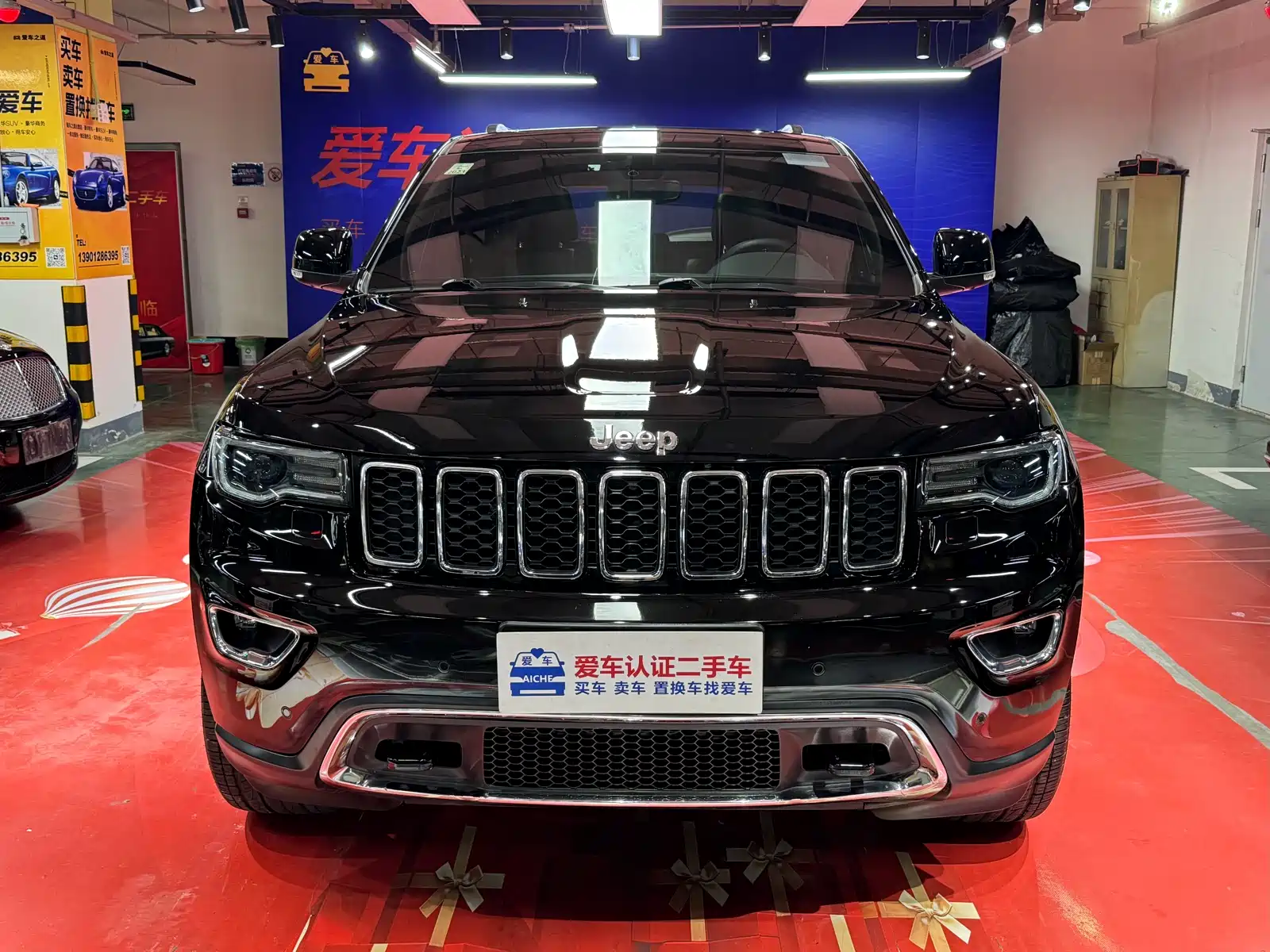 صورة 2 - Jeep Grand Cherokee (Import)