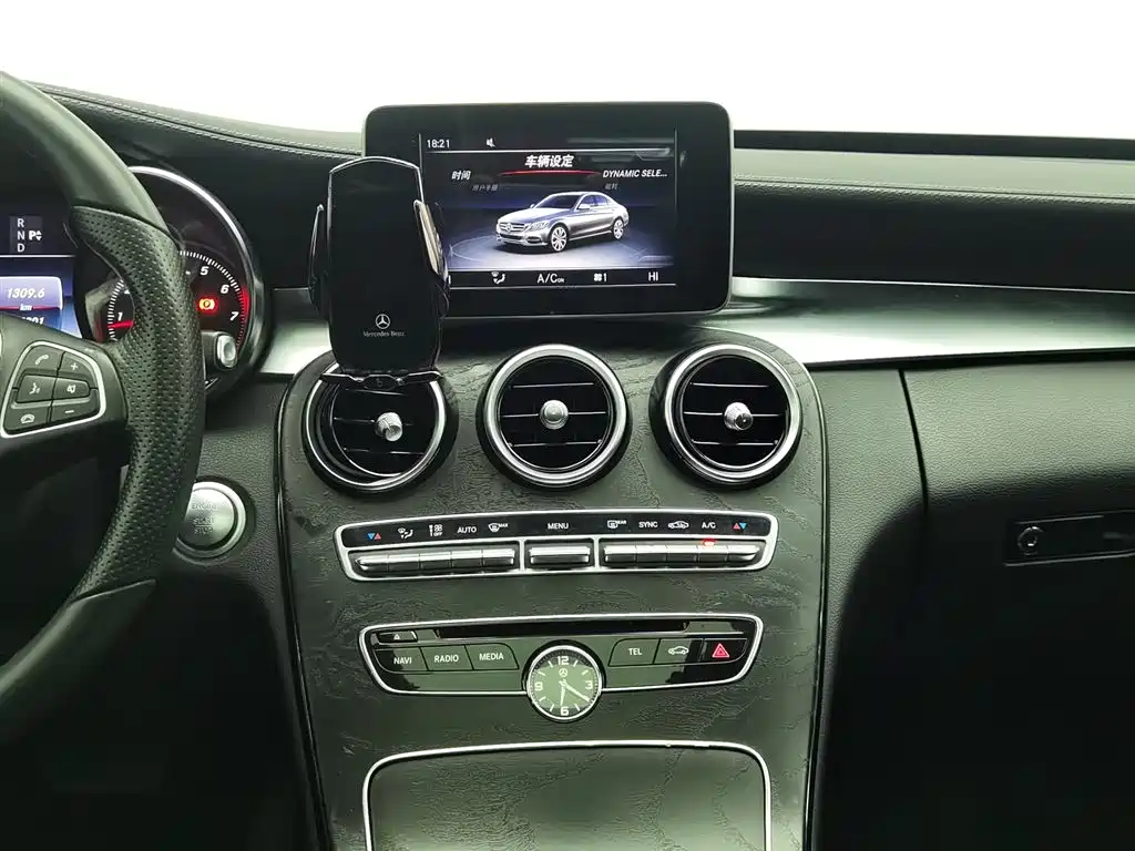 Mercedes-Benz C-Class 2017 C 200 L Sport фото 12