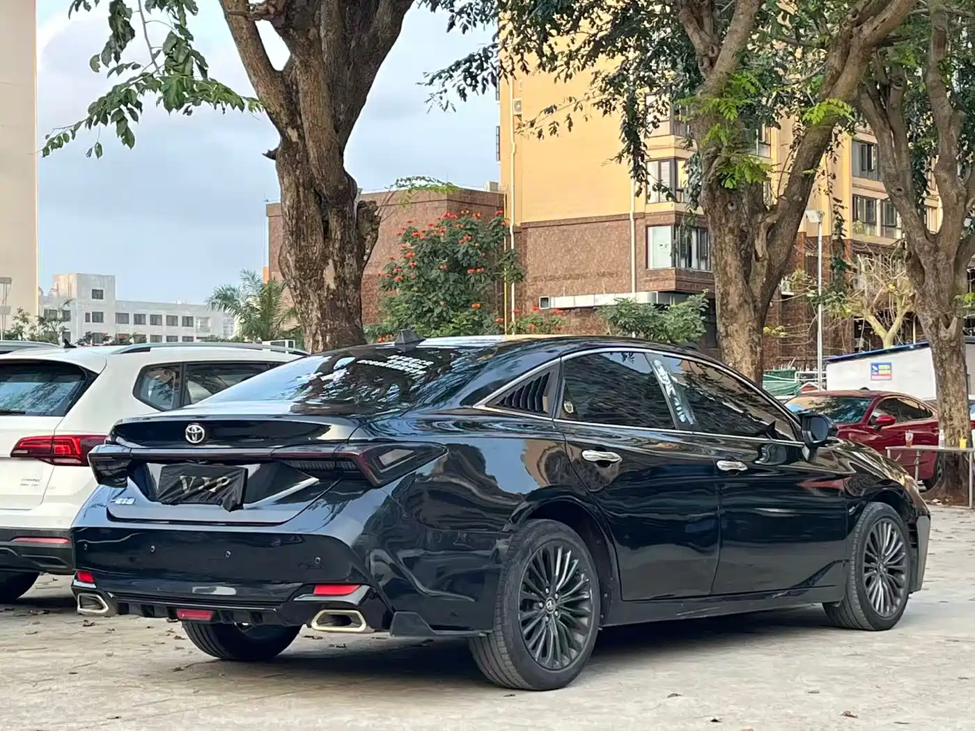 Toyota Avalon 2019 2.0L Luxury Edition (China VI) фото 17