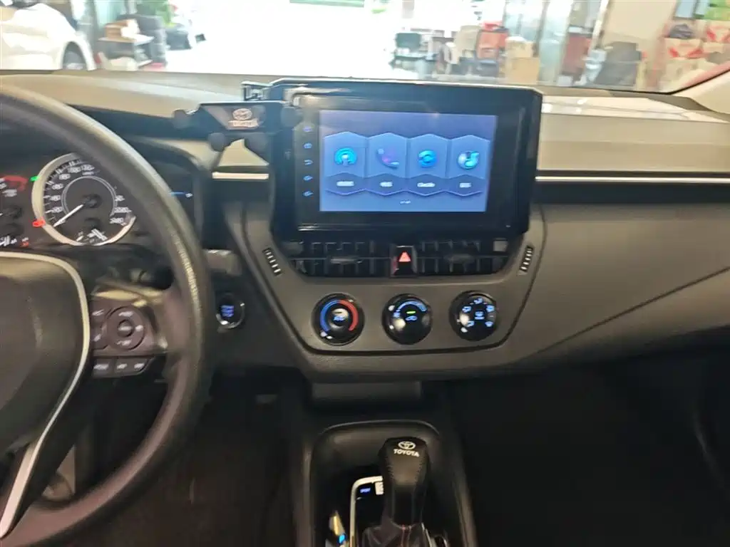 Toyota Corolla 2021 1.2T S-CVT Pioneer PLUS Edition фото 13