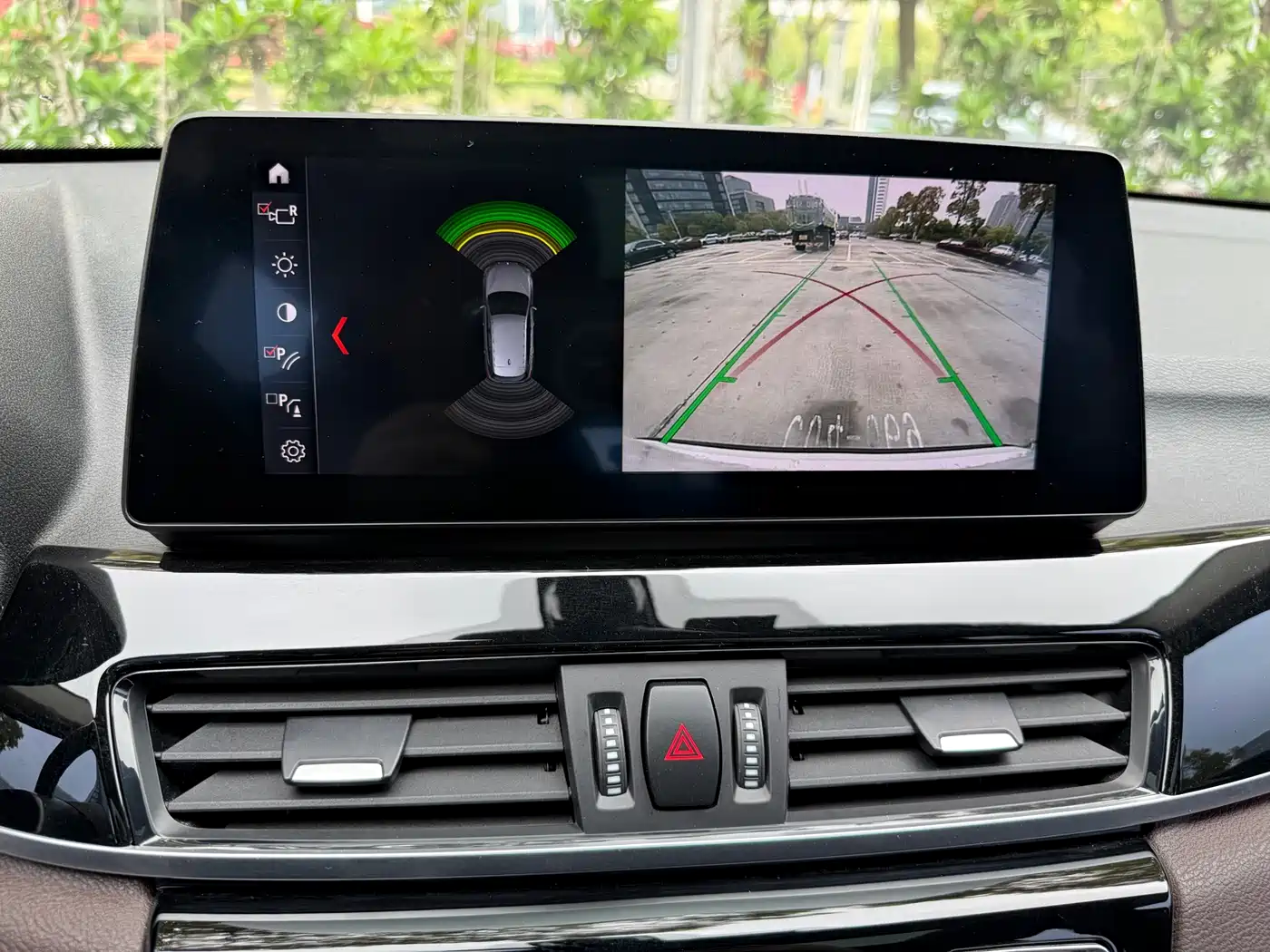 BMW X1 2022 sDrive25Li Leading фото 16
