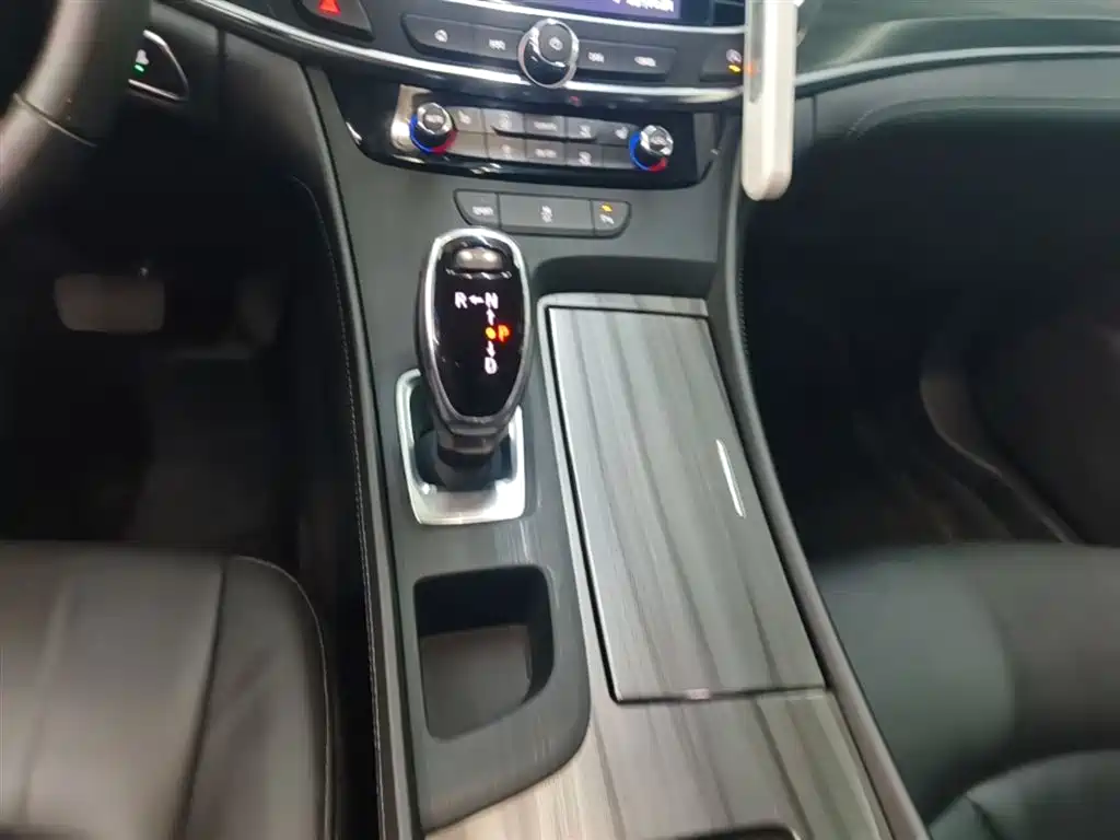 Buick LaCrosse 2022 652T Luxury фото 6