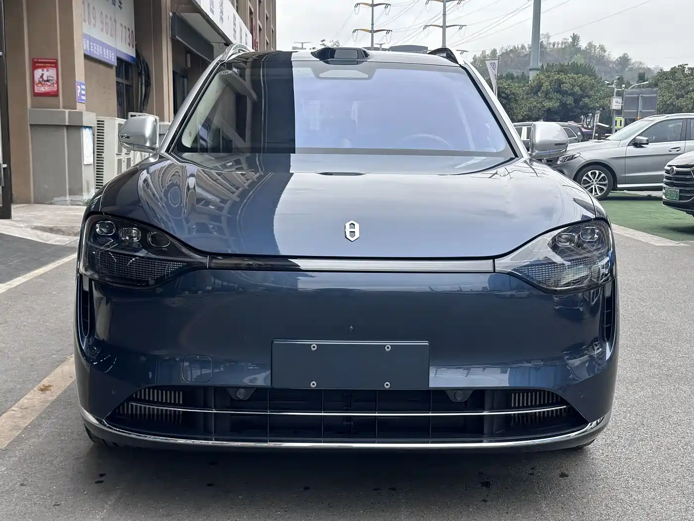 AITO Wenjie AITO M9 2024 Model Extended Range Ultra Edition 52kWh 5-Seater фото 5
