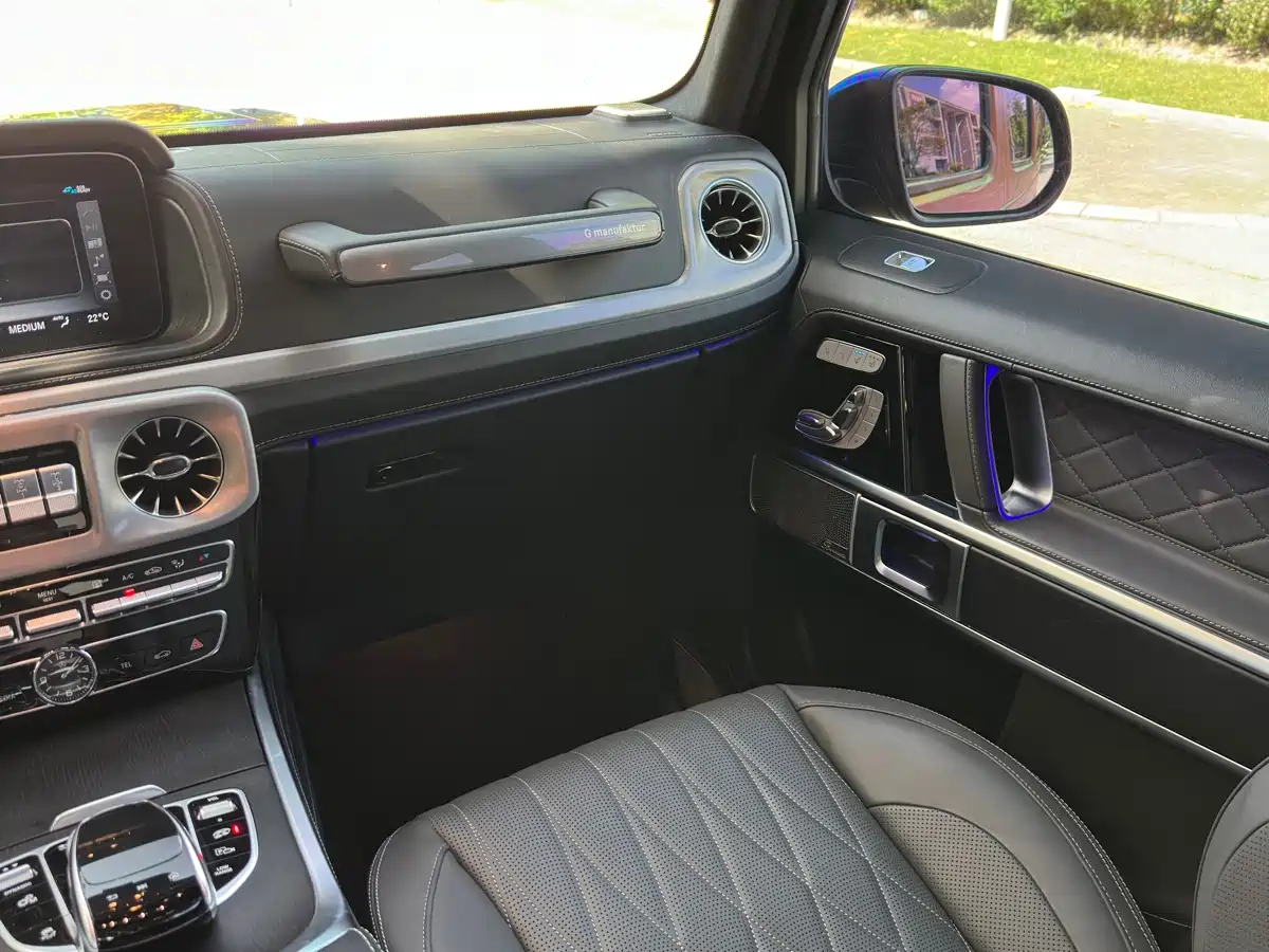 Mercedes-Benz G-Class 2022 G 500 фото 22
