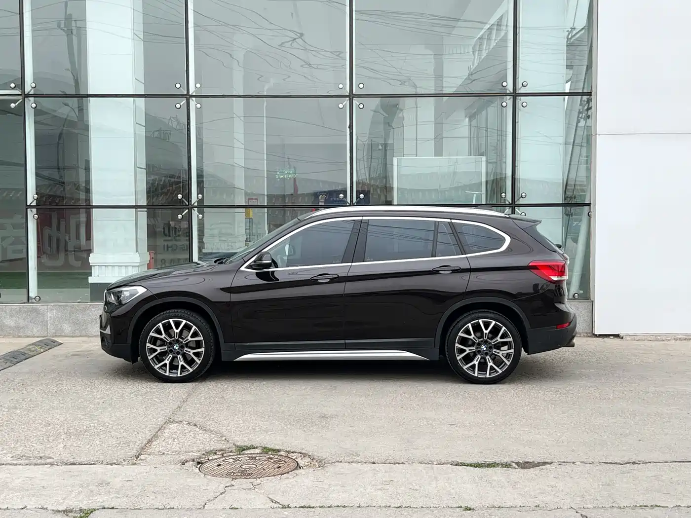 BMW X1 2020 xDrive25Li Premium Edition фото 8