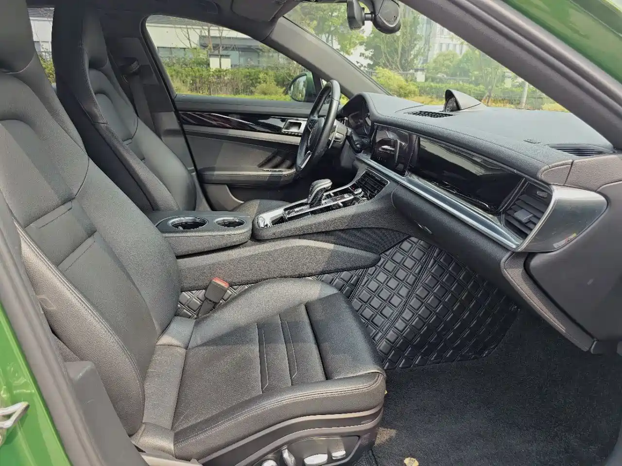 Porsche Panamera 2019 Panamera 2.9T фото 10