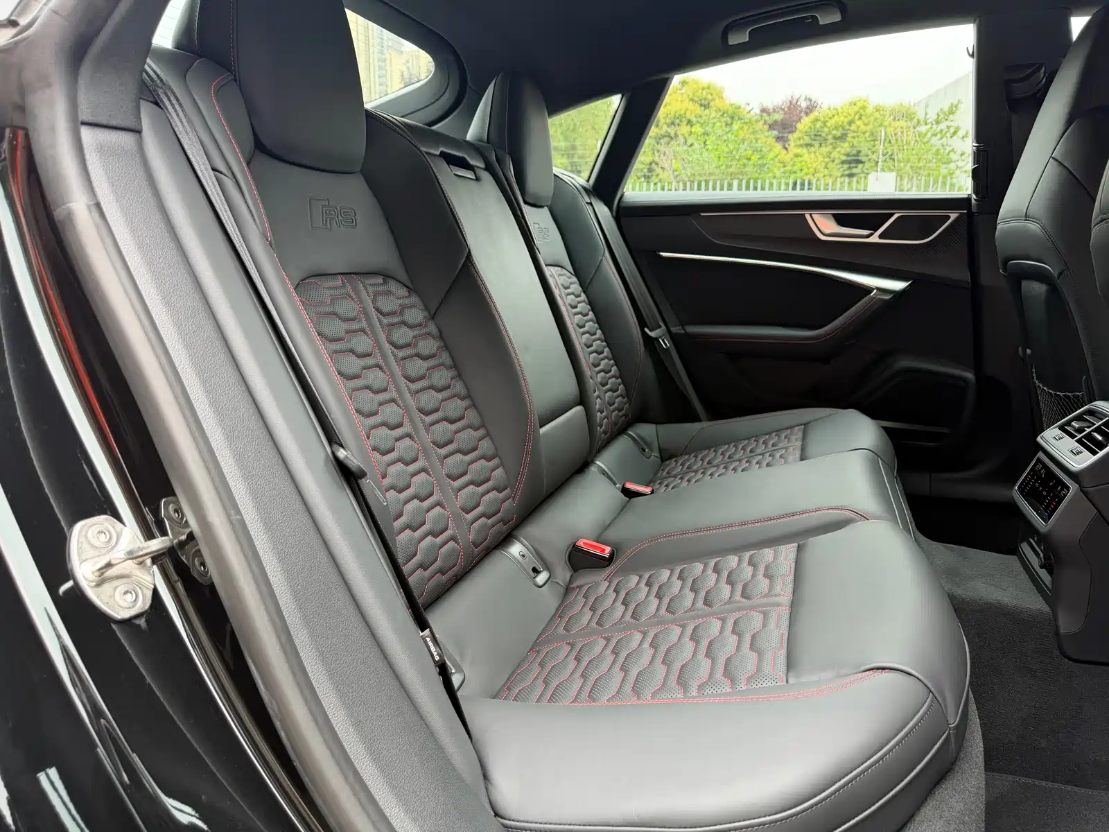 Photo 13 - Audi RS 7