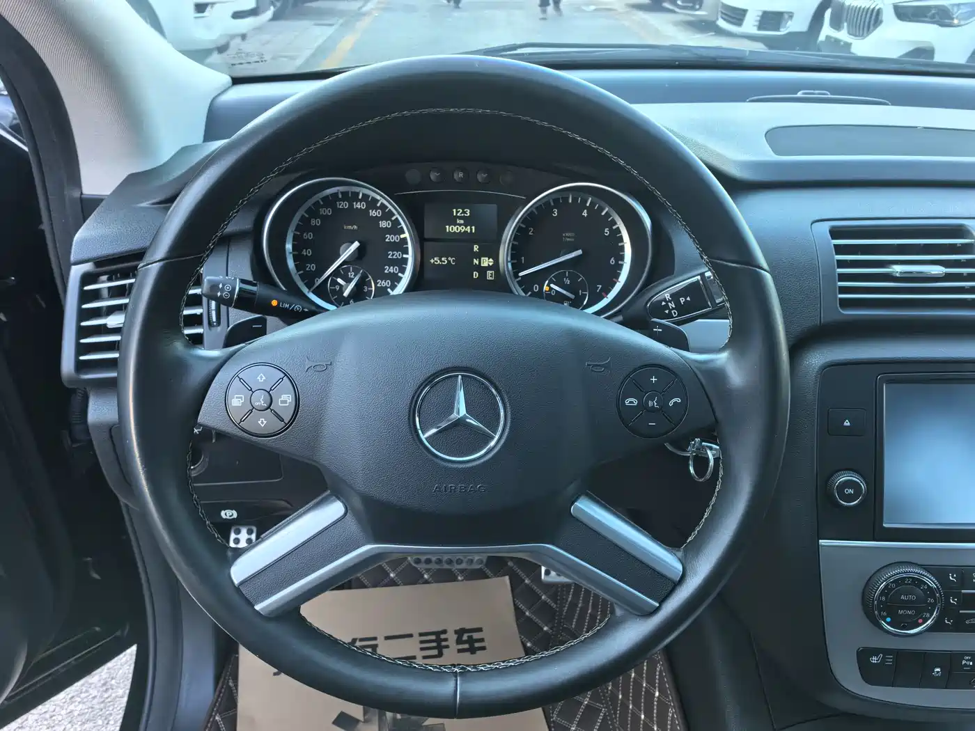 Mercedes-Benz R-Class 2014 R 320 4MATIC Business фото 13