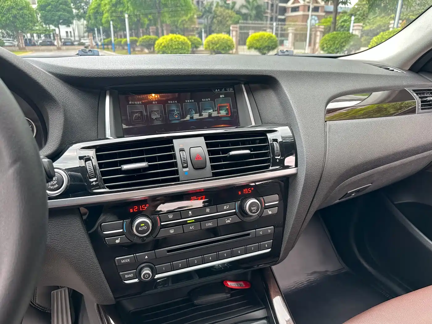 BMW X4 2014 xDrive20i X Design Package фото 11