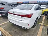 Фото 18 - Changan Eado