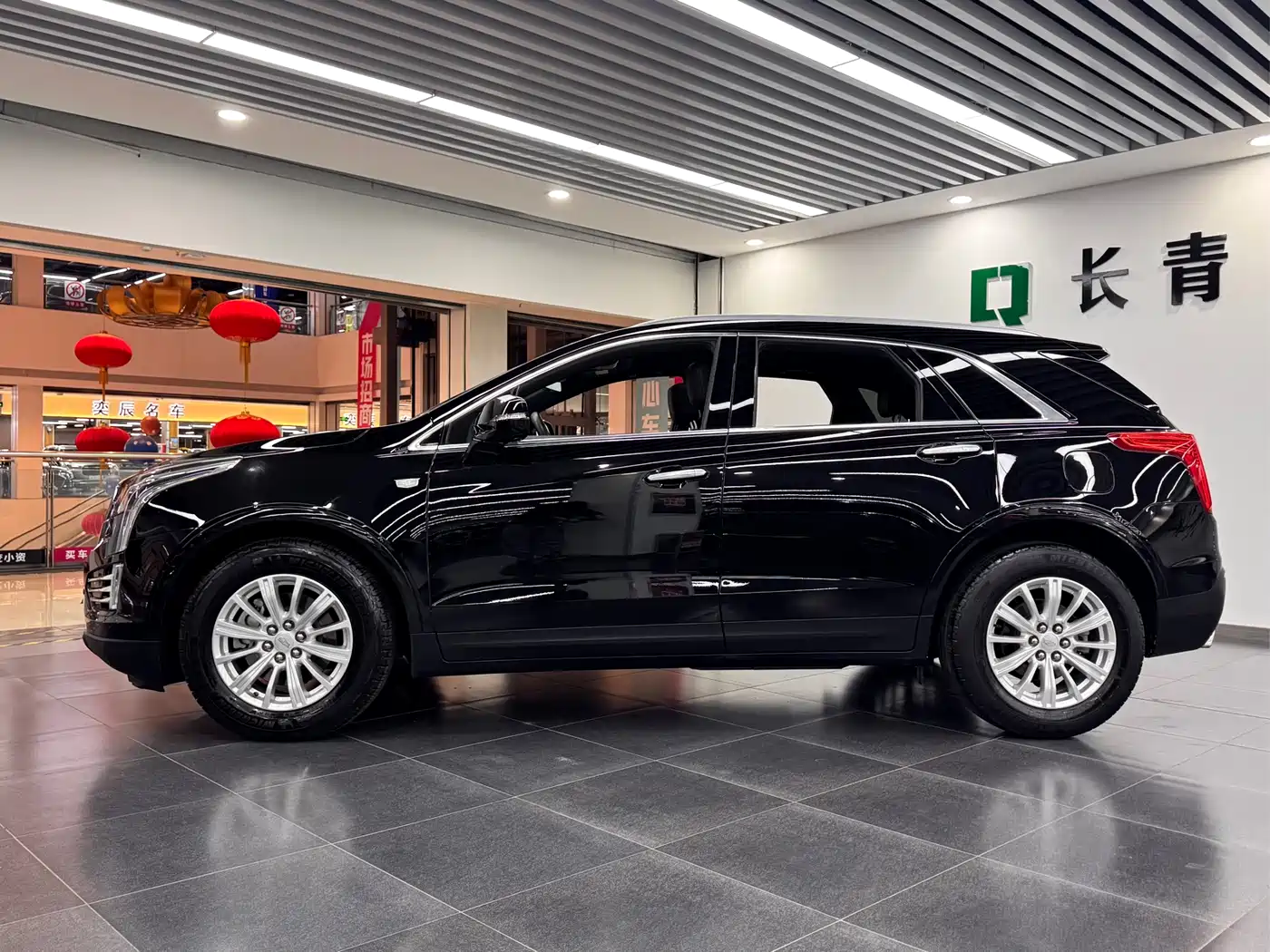 Cadillac XT5 2018 28E AWD Technology Model фото 3