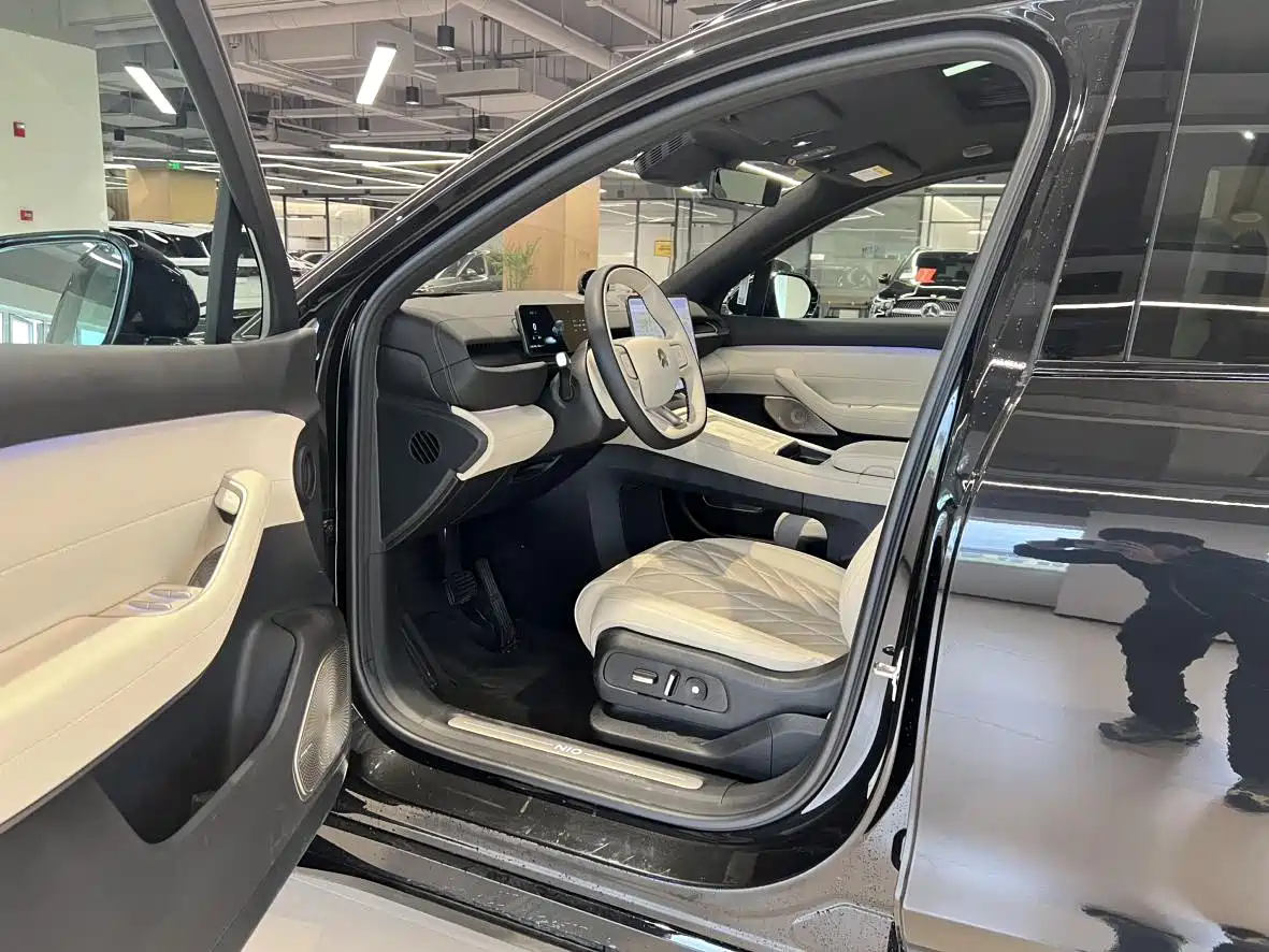 NIO NIO ES6