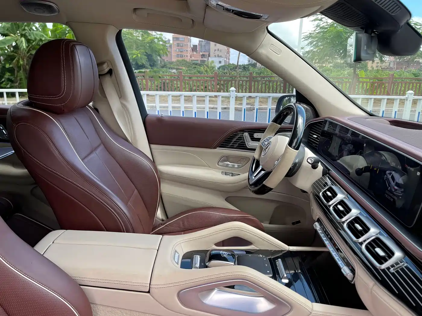 Mercedes-Benz Maybach GLS 2022 GLS 480 4MATIC фото 8
