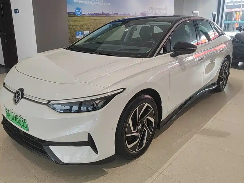 VOLKSWAGEN ID.7 VIZZION