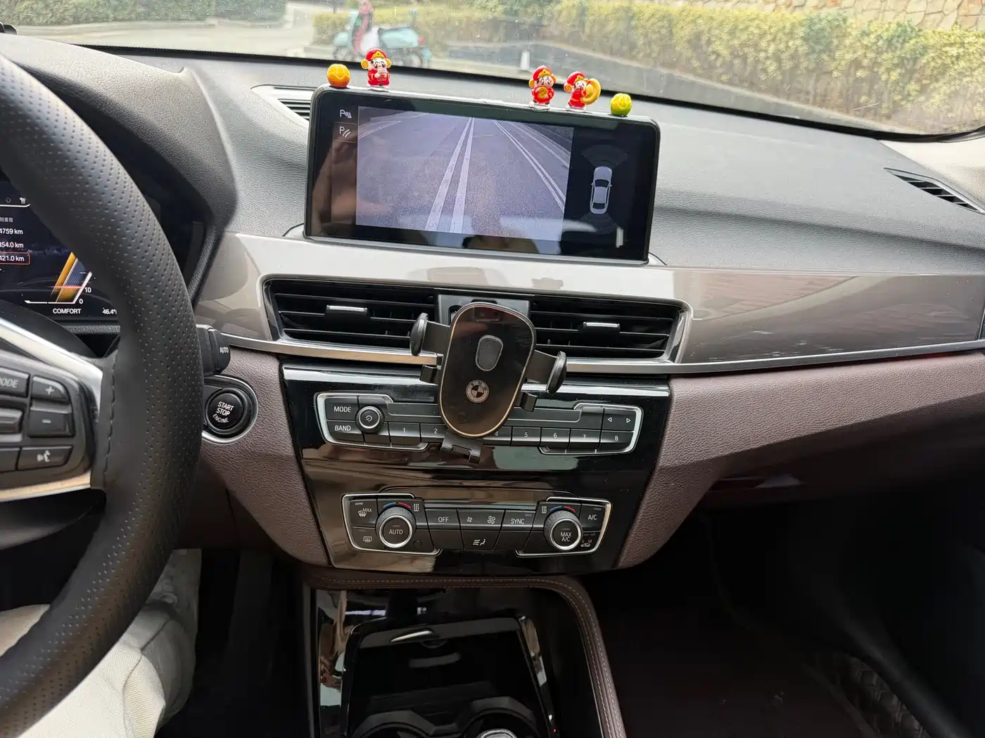 BMW X1 2018 sDrive18Li Premium Model фото 19
