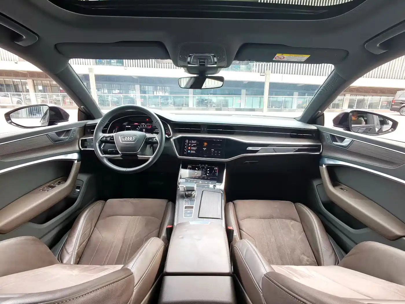 Audi A7L 2022 45 TFSI S-line Dream Builder Crystal Package фото 7