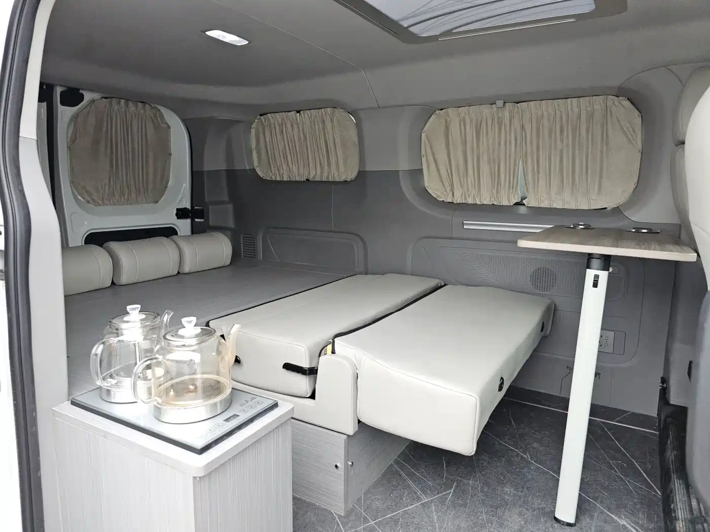 SAIC Maxus Xintu V70 2023 Model 2.0T Elite Edition Automatic Short Wheelbase Low Roof 5/6-Seater фото 9