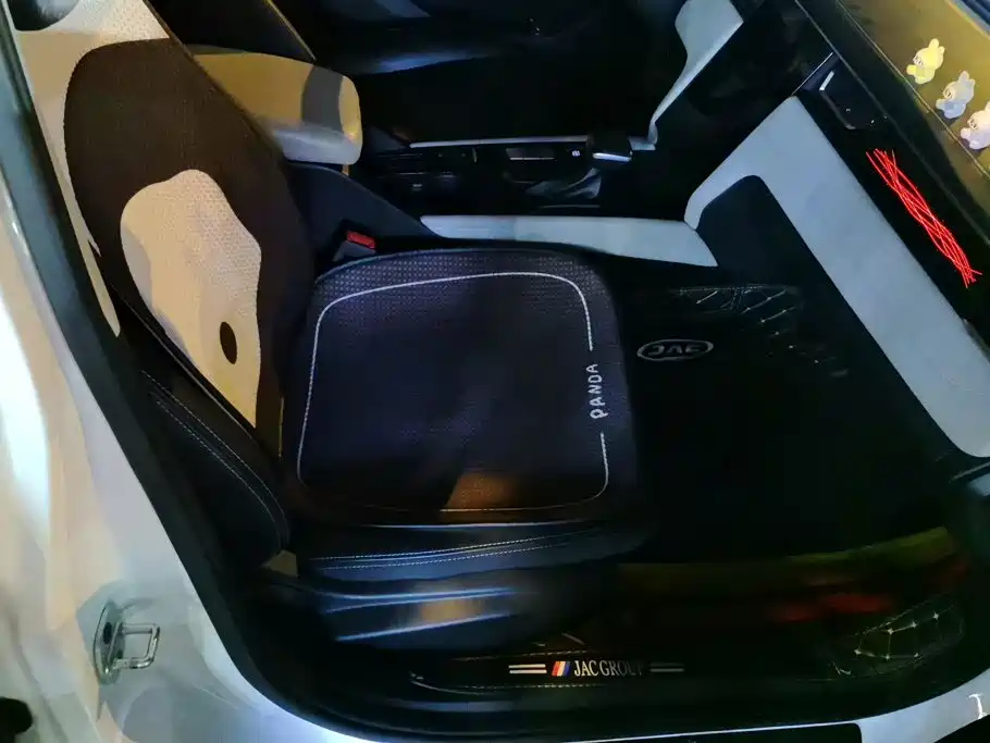 JAC JAC J7 2020 2020 1.5T CVT Dream Model