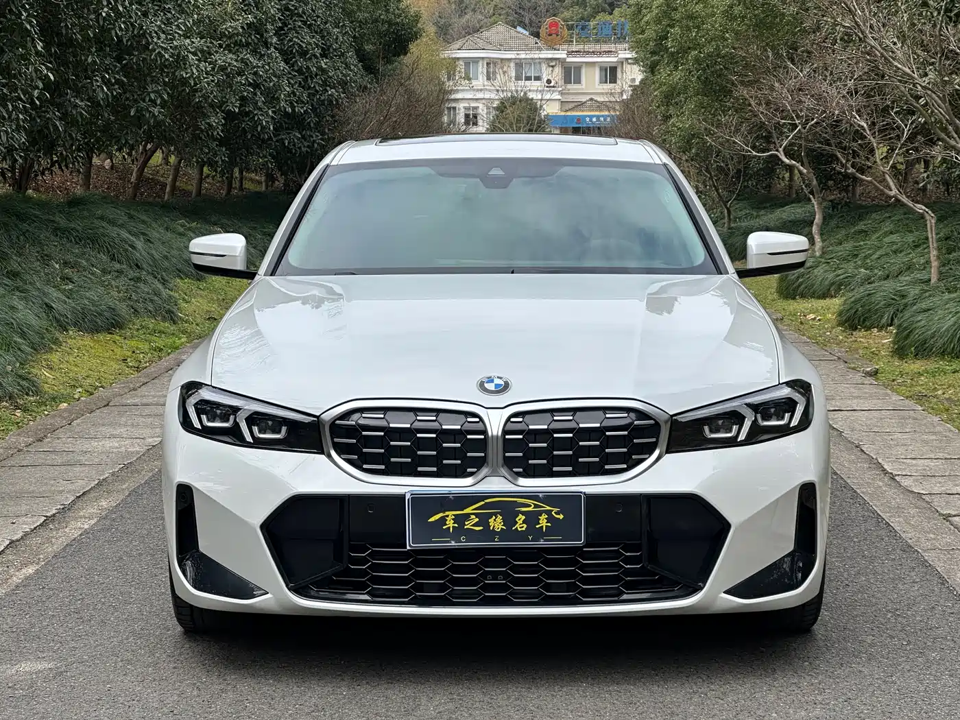 BMW 3 Series 2024 325i M Sport Package фото 2