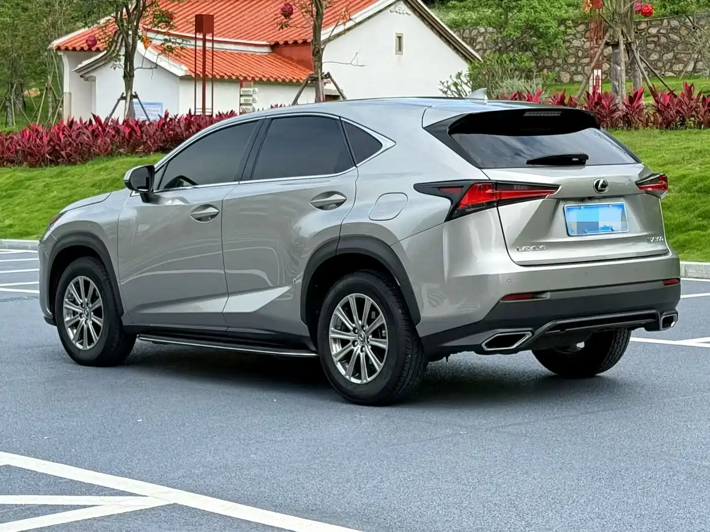 Lexus NX 2018 Model 300 FWD Fengxing Edition фото 9