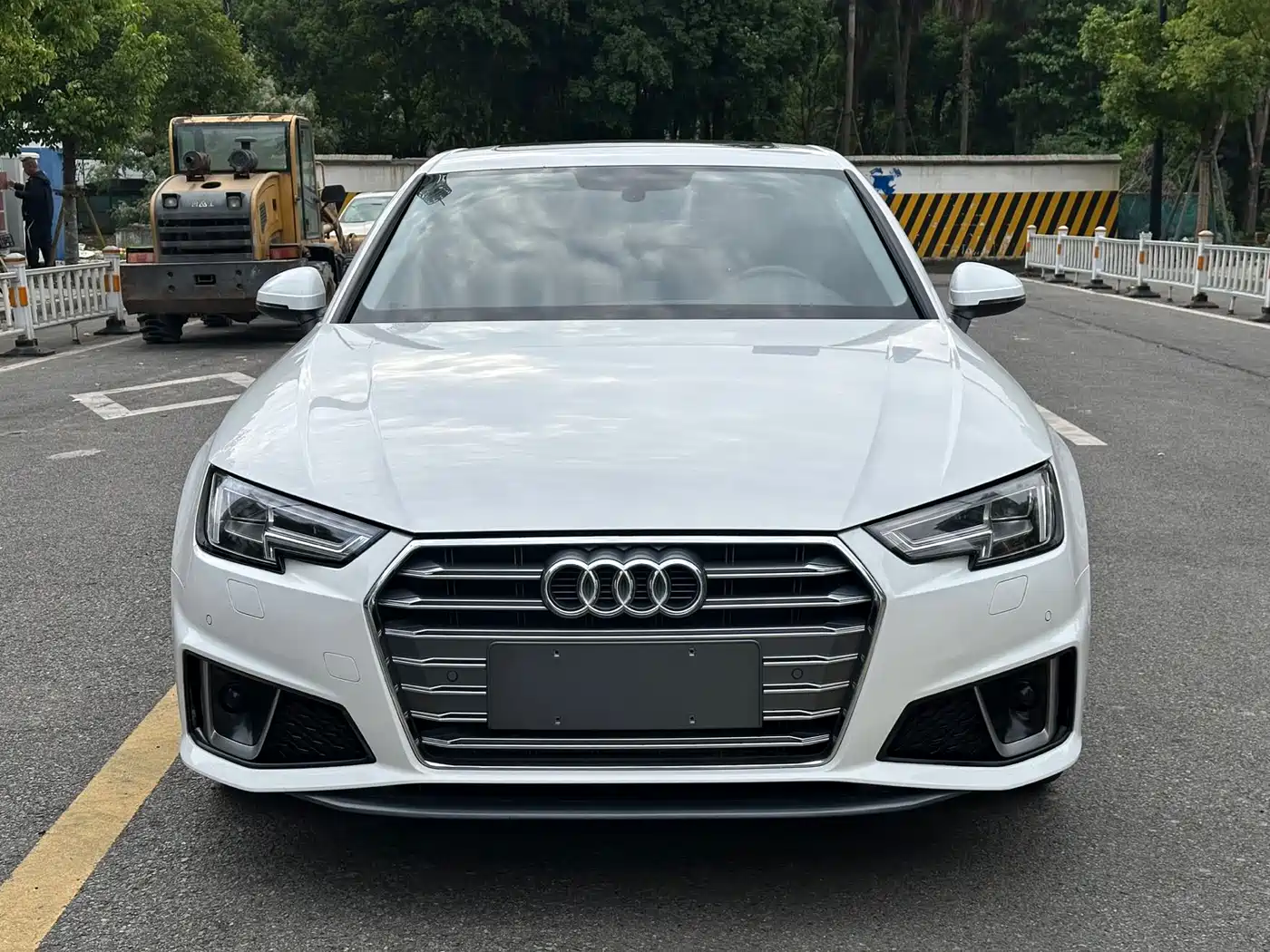 Audi A4L 2019 40 TFSI Fashion (China V) фото 2