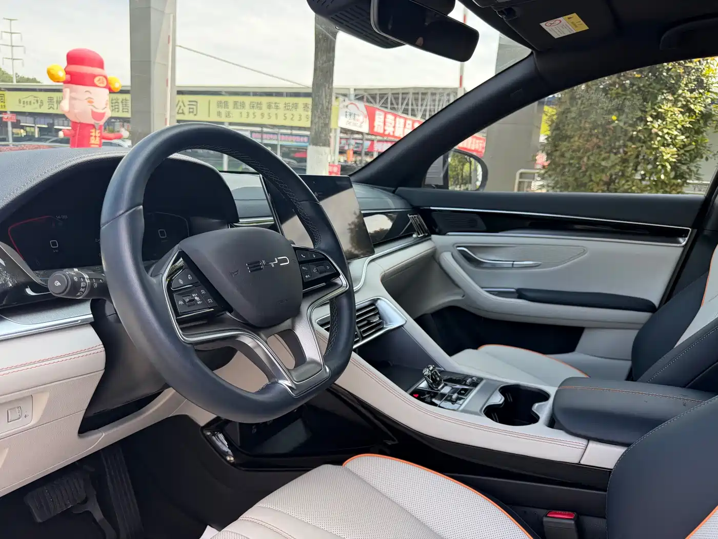 BYD Song PLUS PHEV 2023 Champion Edition EV 520KM Luxury фото 5