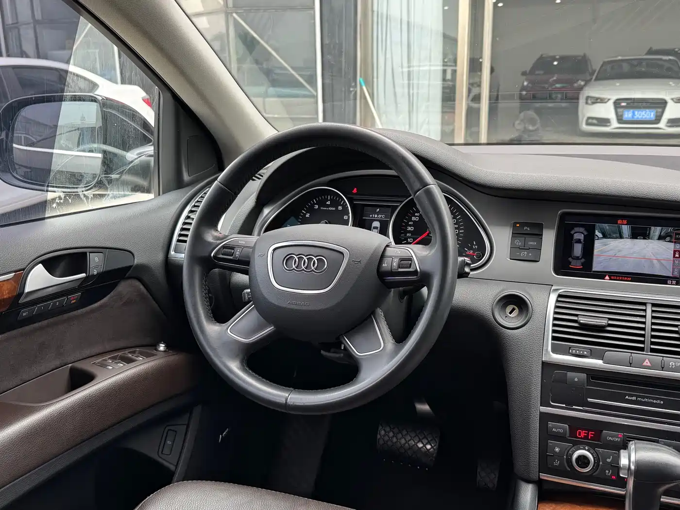 Audi Q7 2014 35 TFSI Sport фото 13