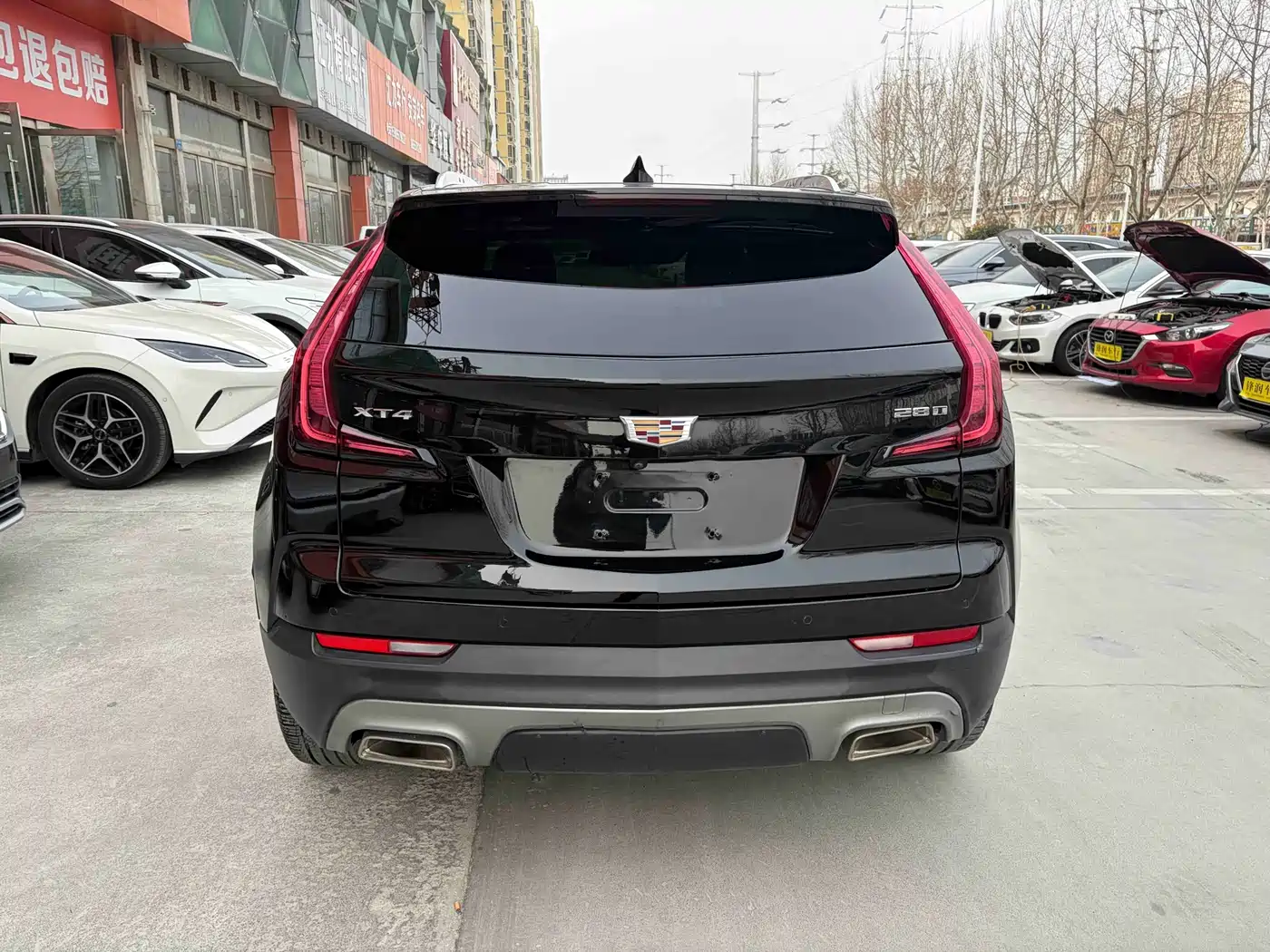 CADILLAC XT4