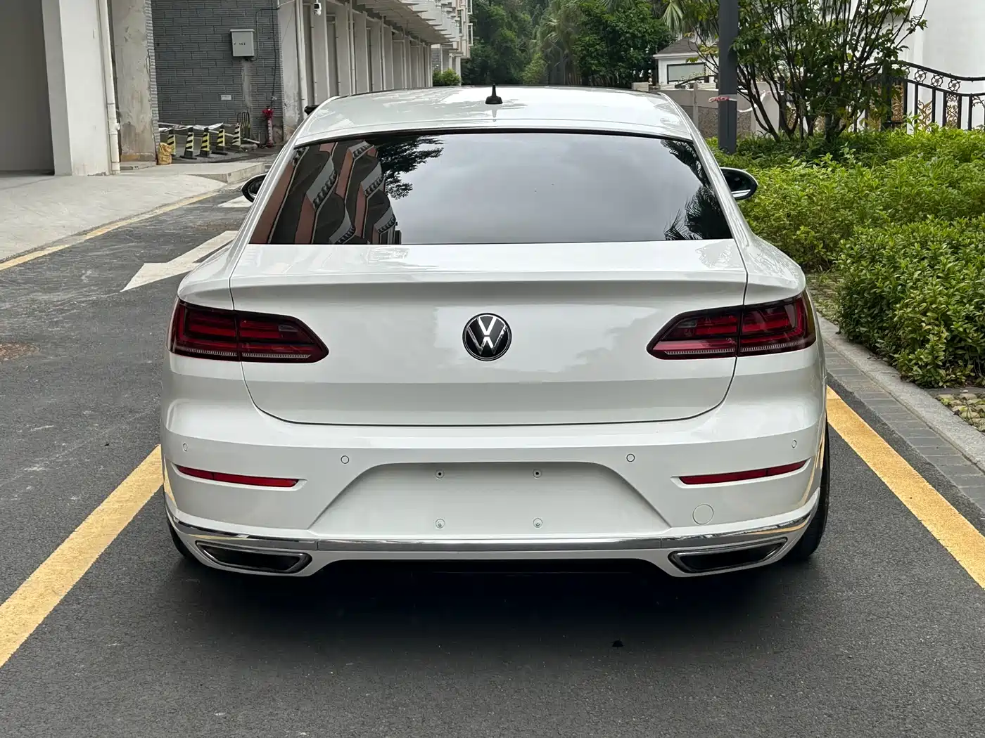 Volkswagen FAW-Volkswagen CC 2019 380TSI Glamour Edition China V фото 5