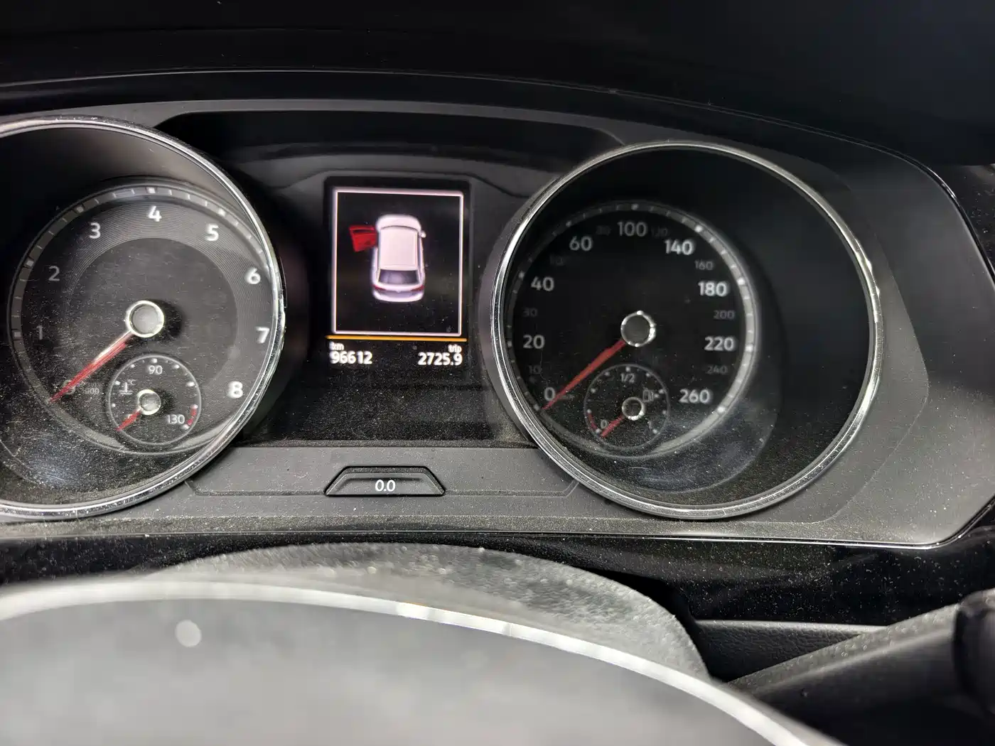 Photo 8 - Volkswagen Tiguan L