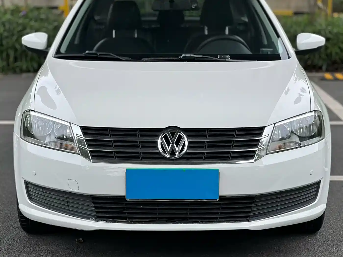 Volkswagen Lavida Tour 2013 1.6L Automatic Trend Style фото 3