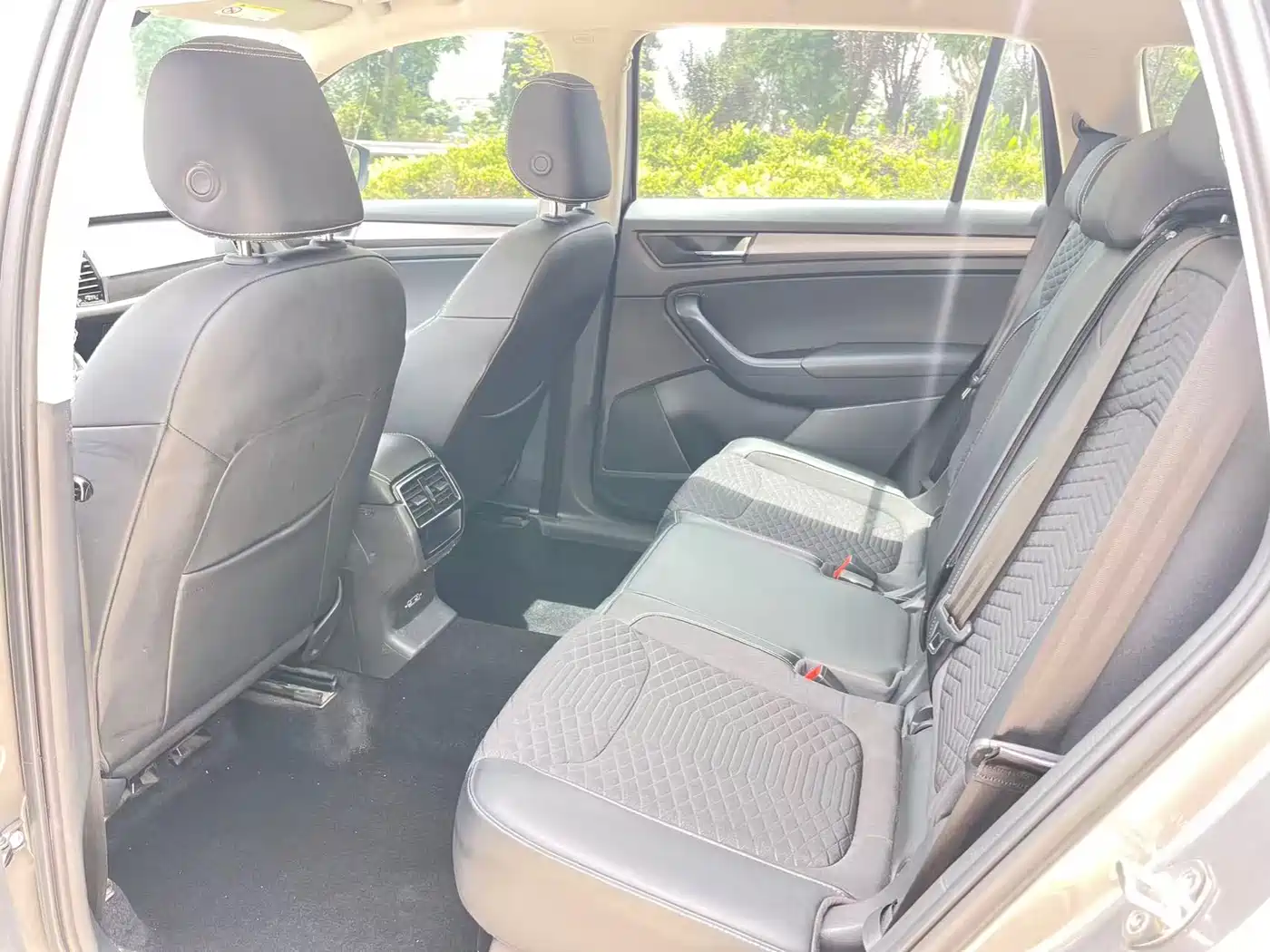 Škoda Kodiaq 2018 Facelift TSI330 5-seat 2WD Comfort Edition фото 8