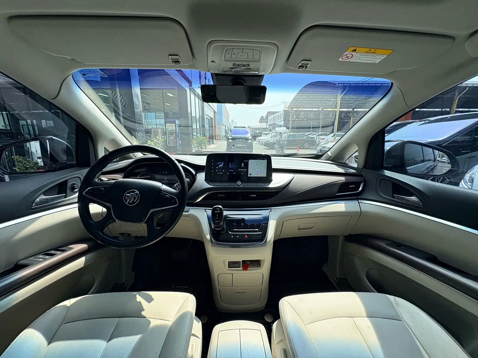 Фото 9 - Buick GL8