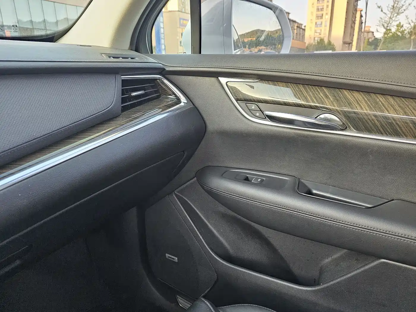 Cadillac XT5 2017 Anniversary Edition 25T Luxury фото 16