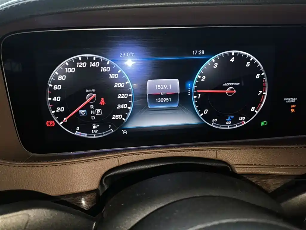 Mercedes-Benz S-Class 2017 S 320 L Business фото 12