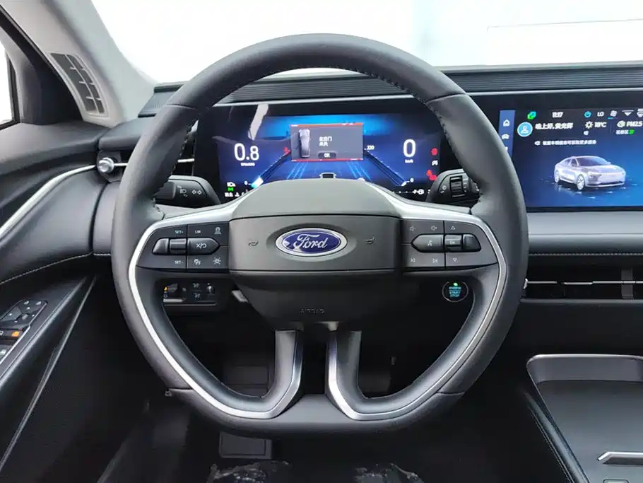 Ford Mondeo 2025 2025 1.5T EcoBoost Luxury