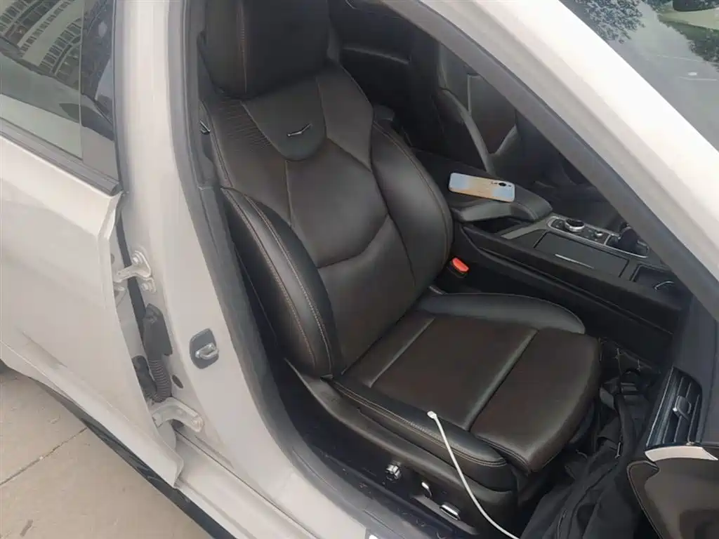 Cadillac CT5 2021 28T Leading Sport фото 25