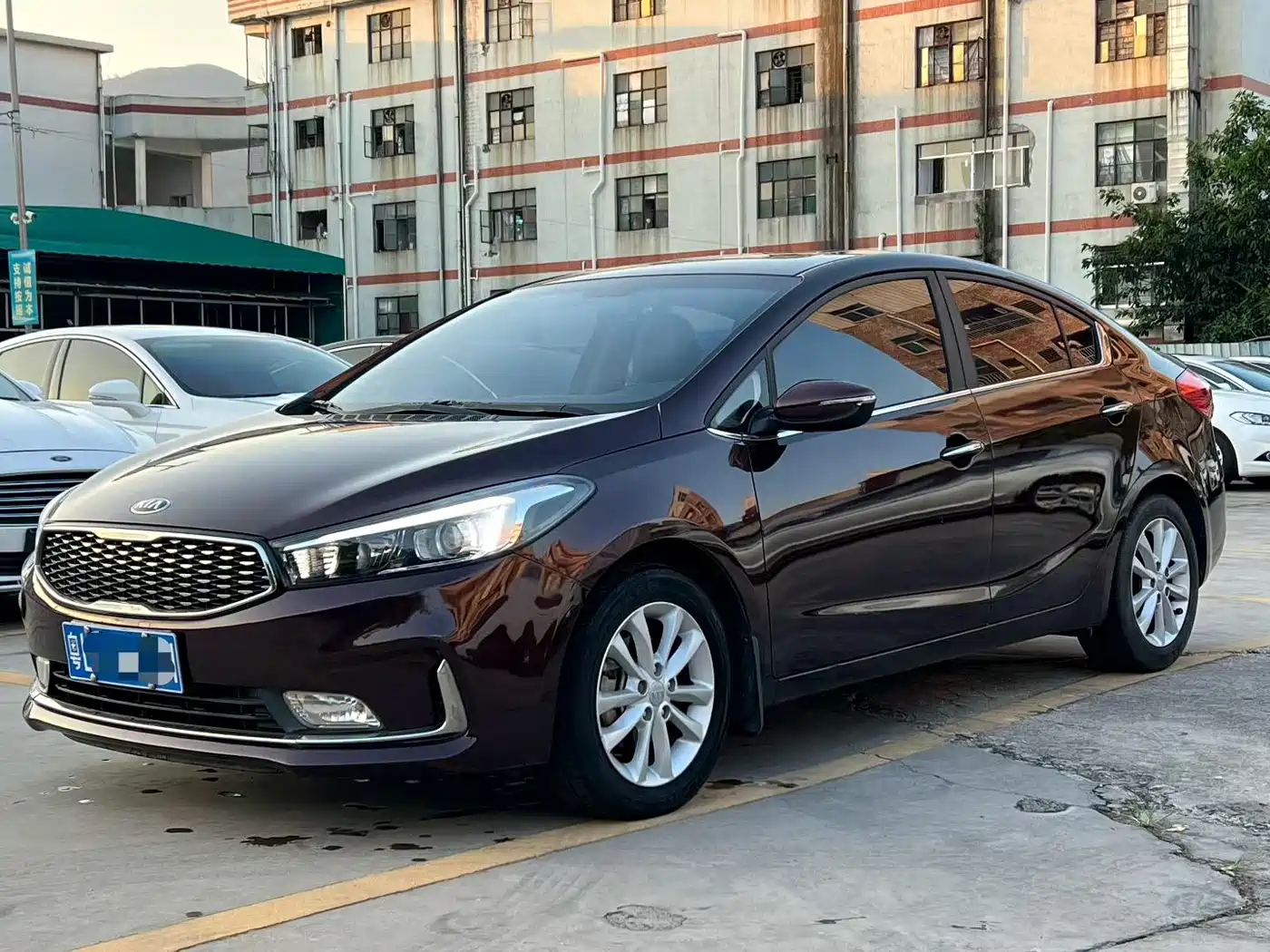 Фото 1 - Kia K3