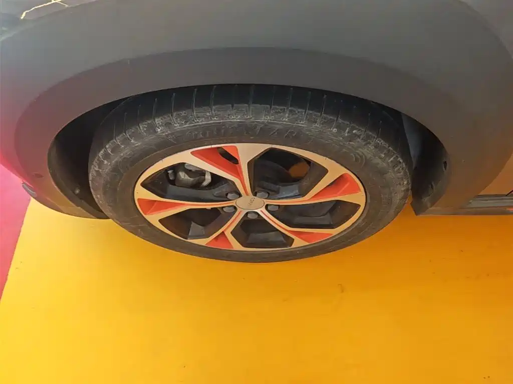 Lynk & Co 02 2018 Model 1.5T DCT 2WD Yao Pro Edition China V фото 23