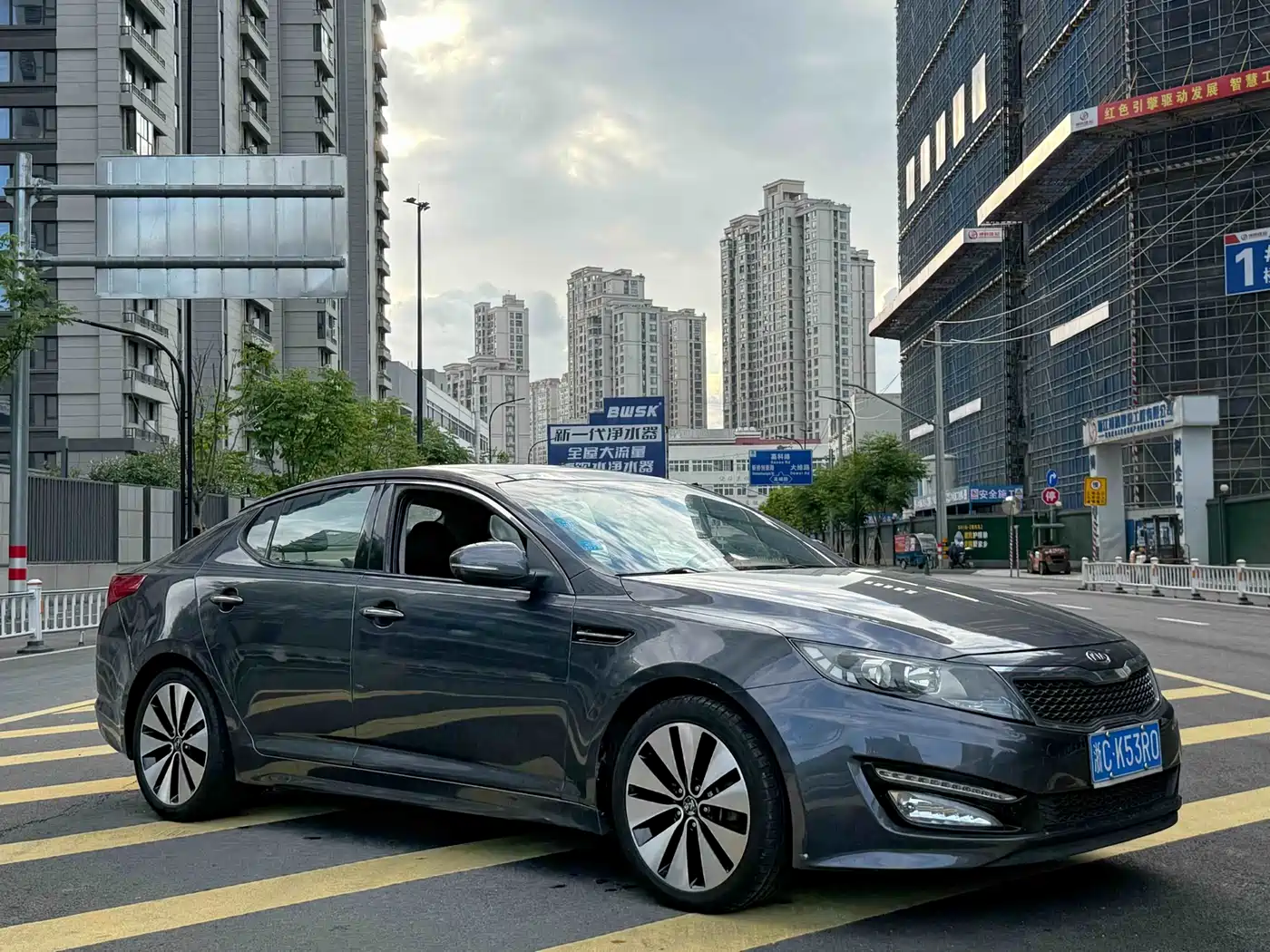 Kia K5 2012 2.0L Automatic DLX Special Edition фото 3