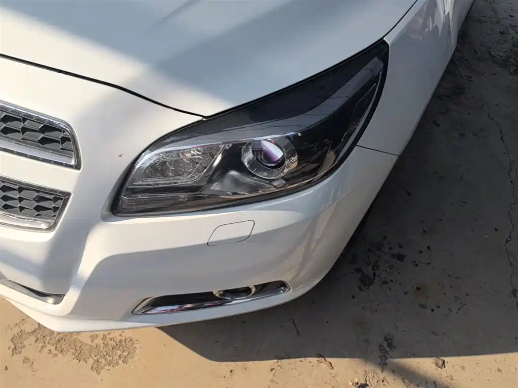 Chevrolet Malibu 2014 2.0L Automatic Luxury фото 24
