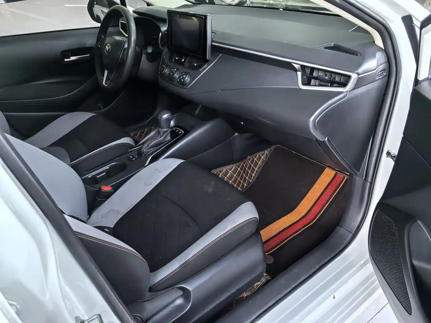Toyota Corolla 2023 1.2T Pioneer Edition фото 11